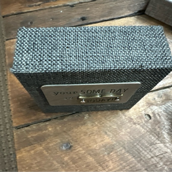 DEMDACO Plaque - Picture 6 of 10